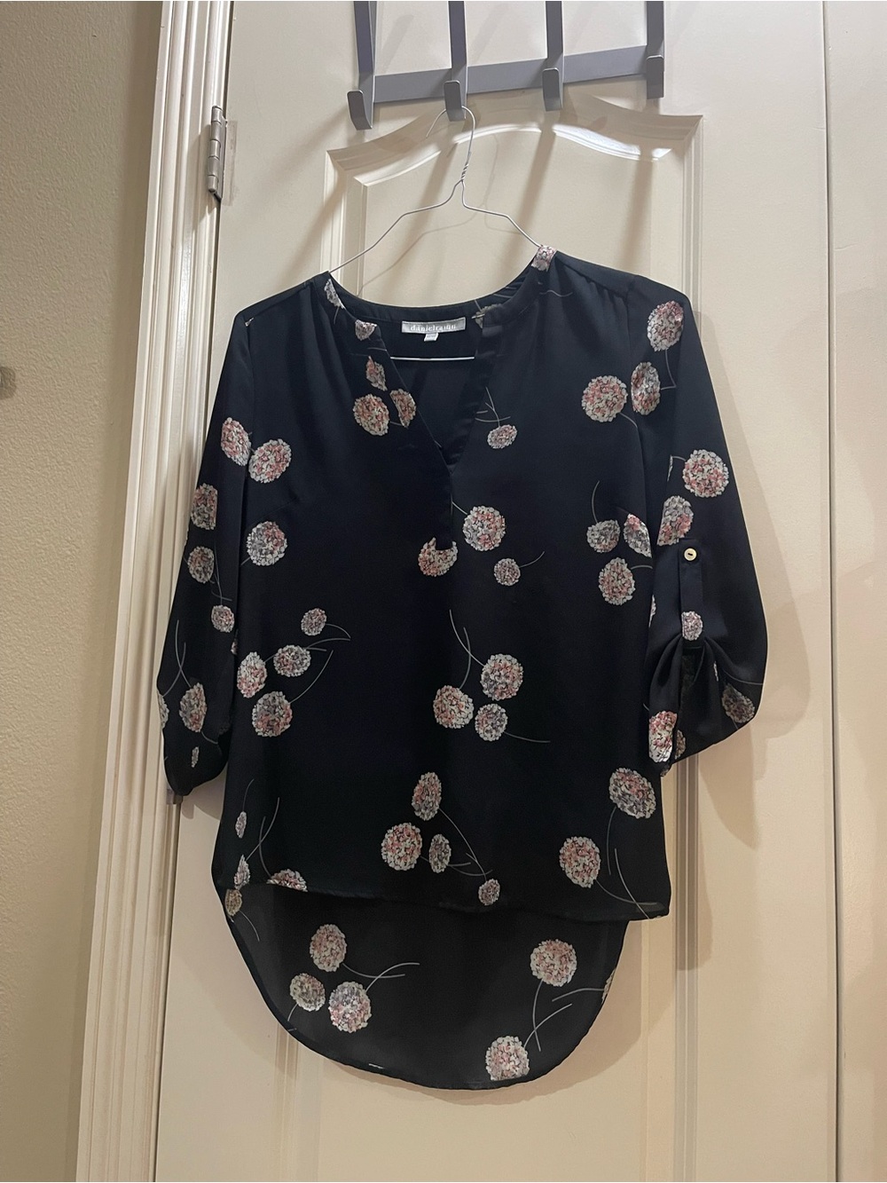 Daniel Rainn Black Floral Tunic Blouse